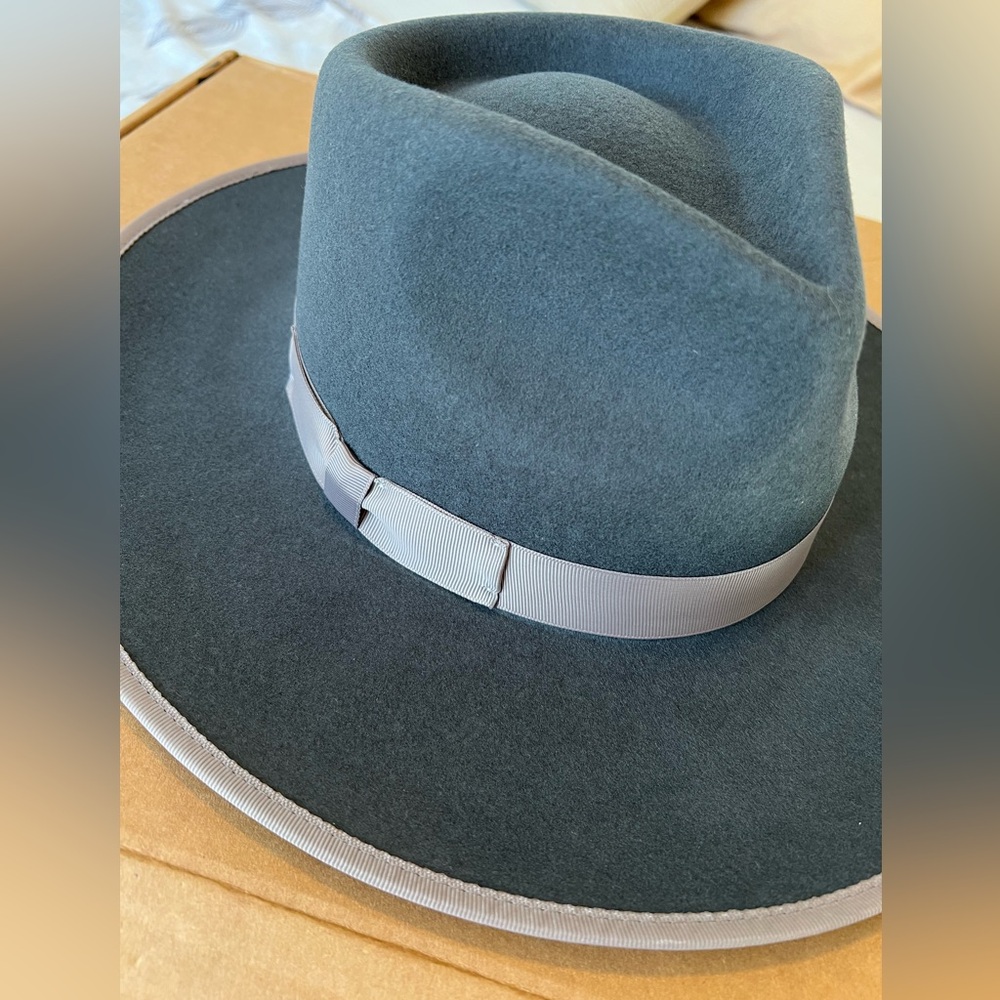 GIGI PIP Monroe Rancho Felt hat with stiff brim.